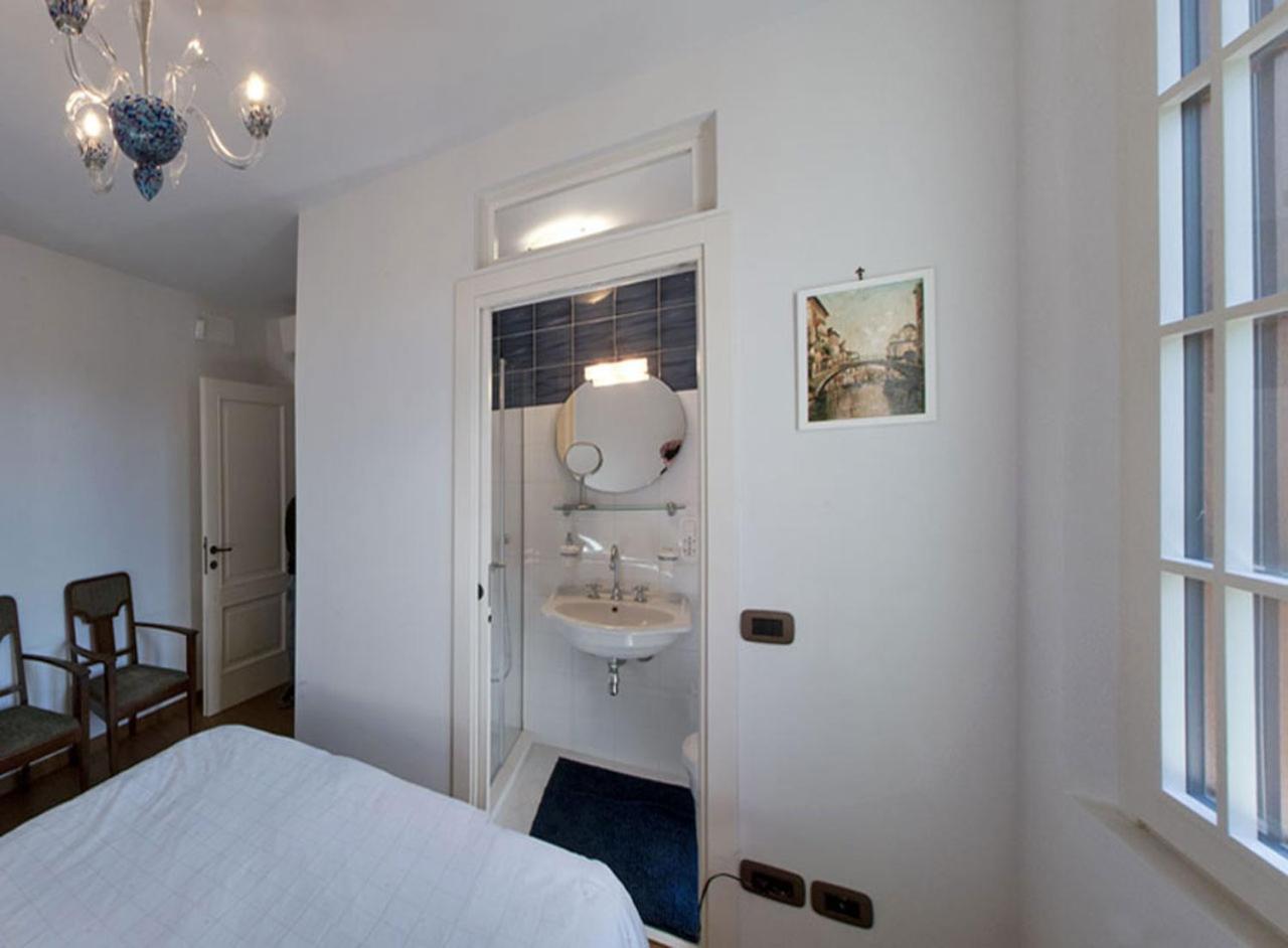 Villa Contarini B&B Венеция-Лидо Экстерьер фото